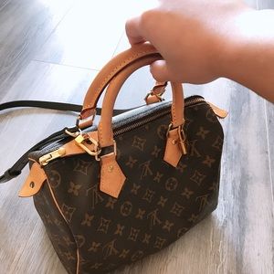 LV Speedy 25 and Strap